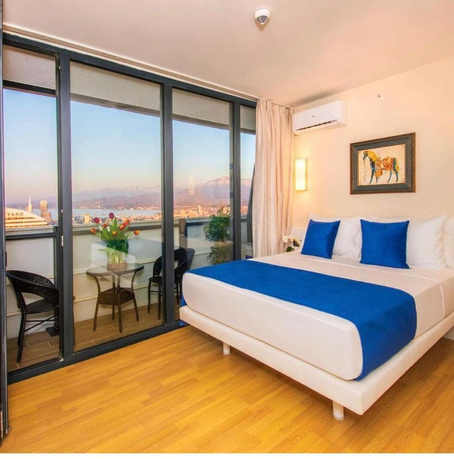 Orbi City Suites Μπατούμι Εξωτερικό φωτογραφία