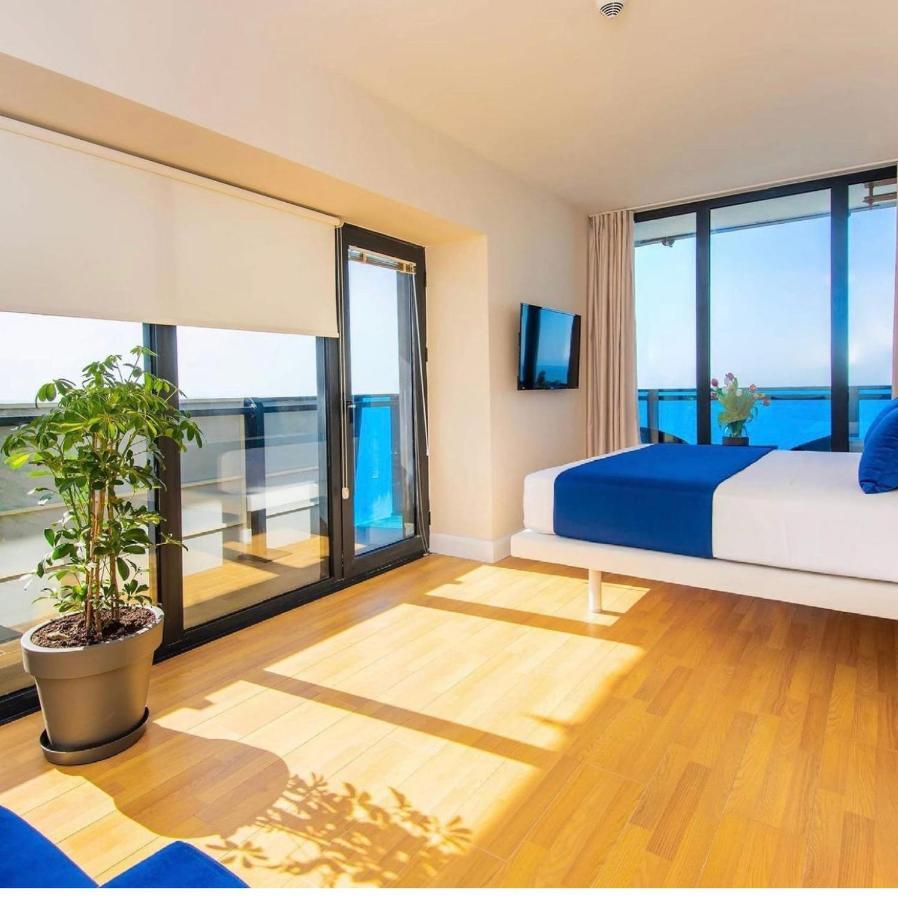 Orbi City Suites Μπατούμι Εξωτερικό φωτογραφία