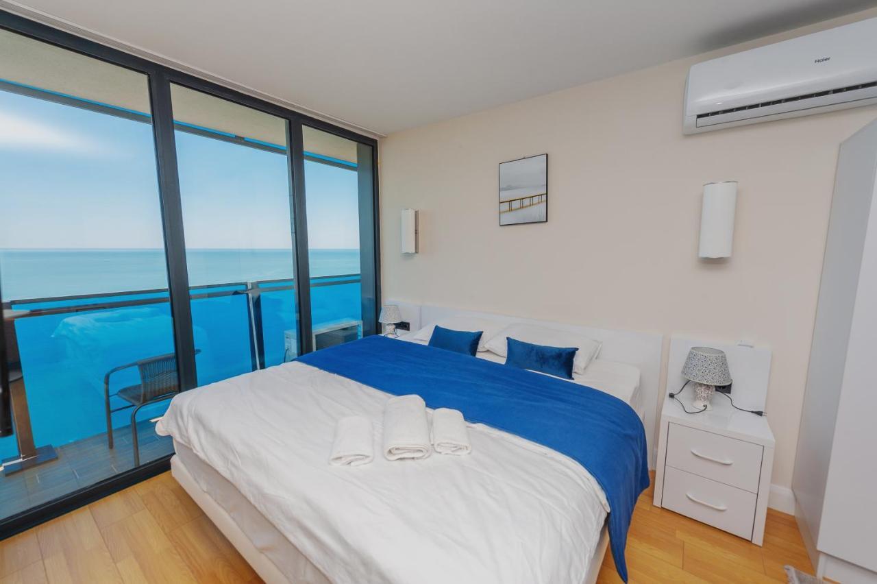 Orbi City Suites Μπατούμι Εξωτερικό φωτογραφία