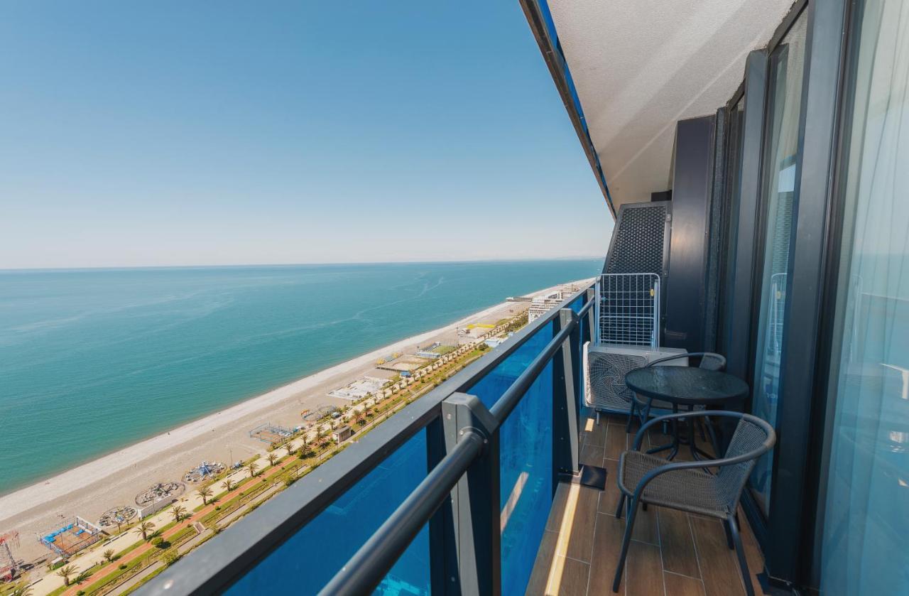 Orbi City Suites Μπατούμι Εξωτερικό φωτογραφία